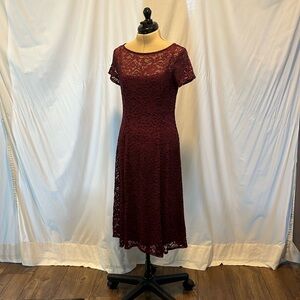 Women’s lace dress